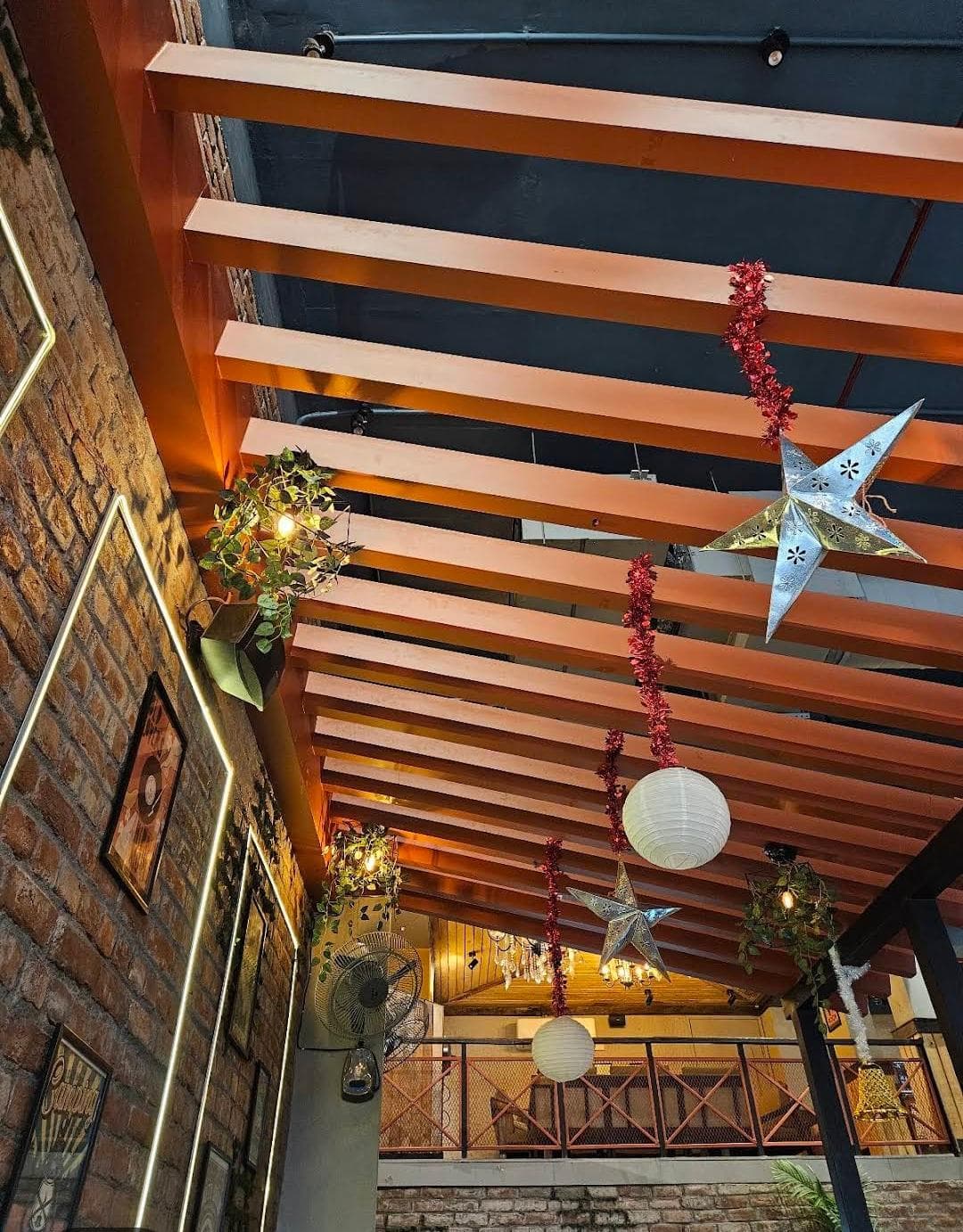 Antares Cafe